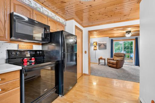 2727 26 7/8 Avenue, Mikana, WI 54857
