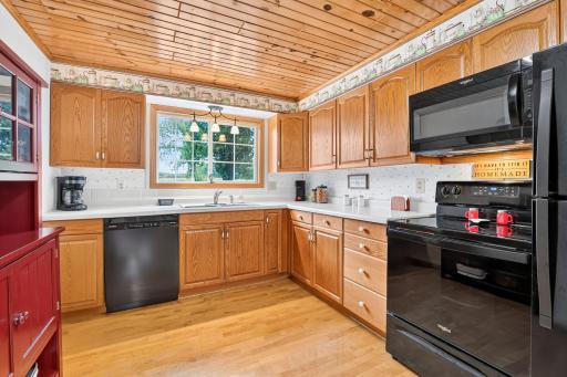 2727 26 7/8 Avenue, Mikana, WI 54857