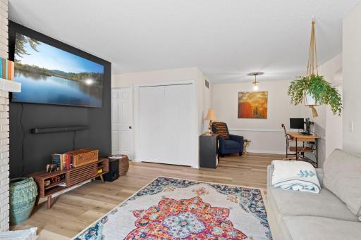 8-web-or-mls-3861 Gold Point #B-78.JPG