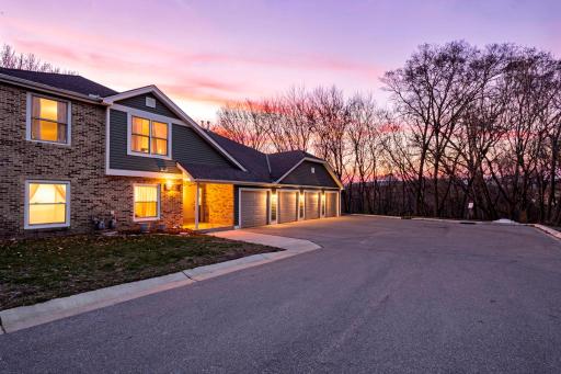 29-web-or-mls-3861 Gold Point #B-3 copy.jpg