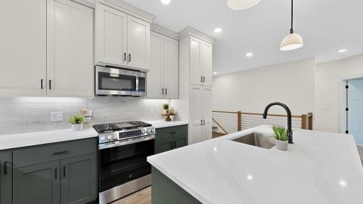Completed new construction 5 bed 3 bath walkout rambler for sale 2453 14th Ave SW Rochester MN 55902