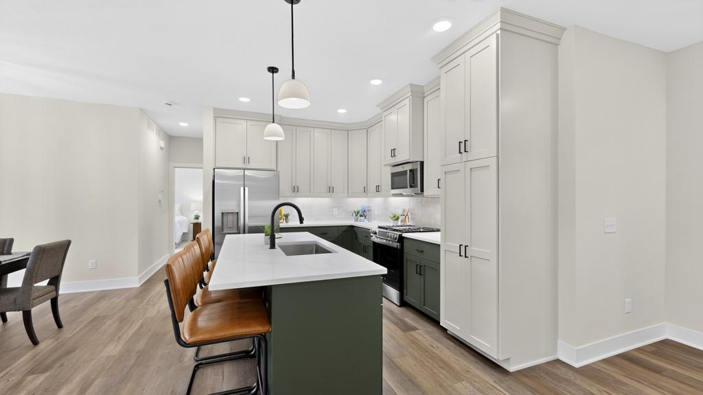 Completed new construction 5 bed 3 bath walkout rambler for sale 2453 14th Ave SW Rochester MN 55902