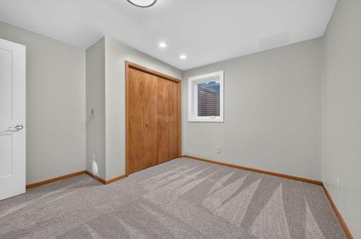 940 Trail Court, Eagan, MN 55123