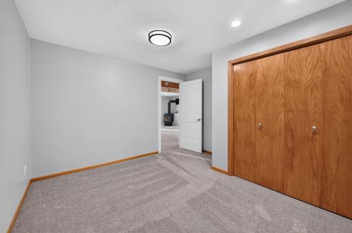 940 Trail Court, Eagan, MN 55123