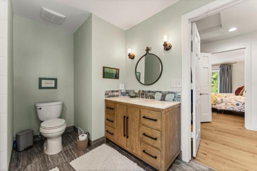 940 Trail Court, Eagan, MN 55123