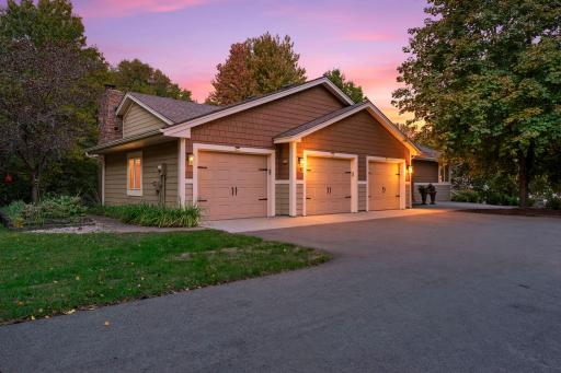 940 Trail Court, Eagan, MN 55123