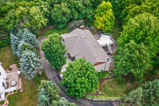 940 Trail Court, Eagan, MN 55123