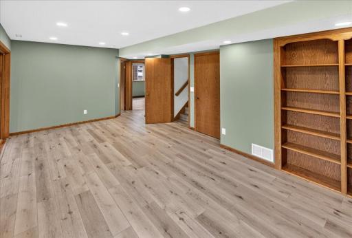 21990 Finley Court N, Forest Lake, MN 55025
