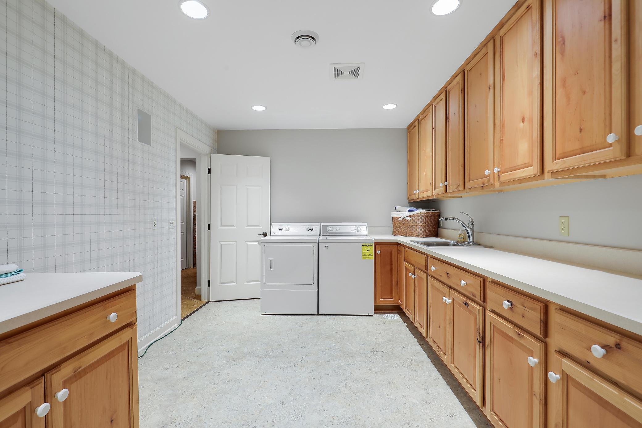 8710Photography-High-Resolution-7998-Ithaca-Lane-North-Maple-Grove-MN-55311-89.jpg