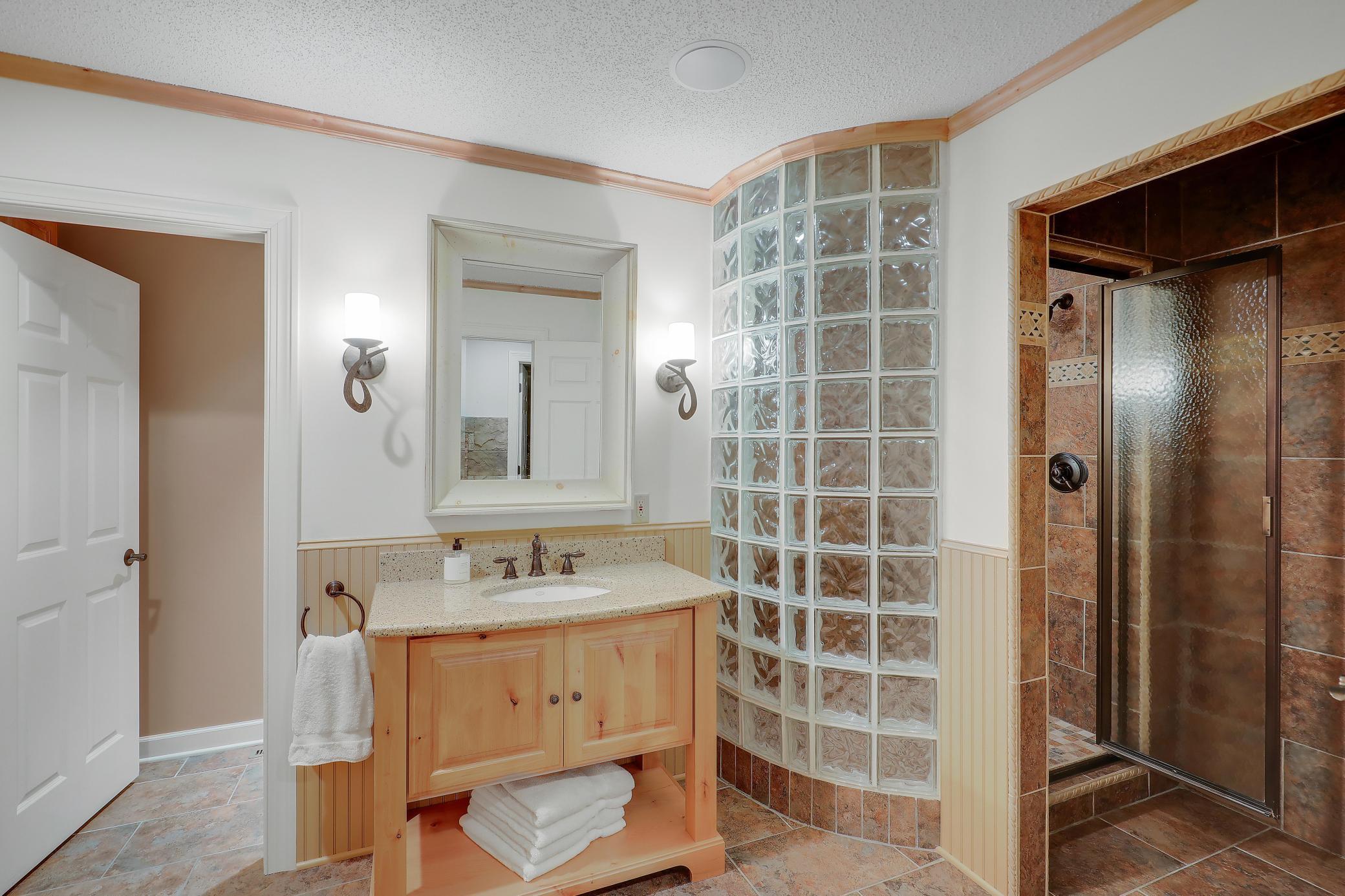 8710Photography-High-Resolution-7998-Ithaca-Lane-North-Maple-Grove-MN-55311-83.jpg