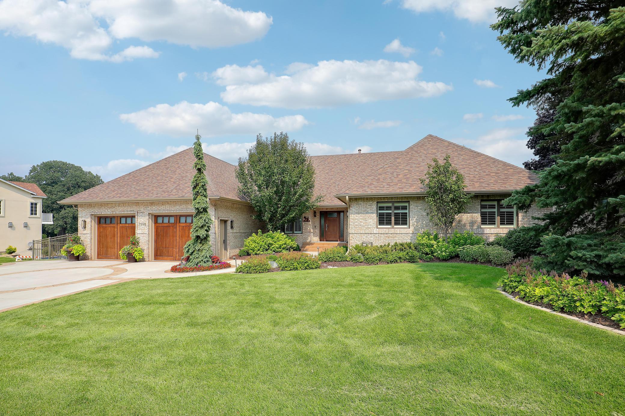 8710Photography-High-Resolution-7998-Ithaca-Lane-North-Maple-Grove-MN-55311-2.jpg