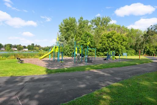 3829 Oak Street N, Brooklyn Center, MN 55429