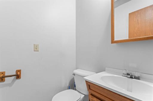 324 11th Avenue SW, Cambridge, MN 55008