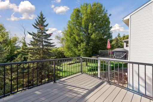 3327 Glynwater Deck.jpg