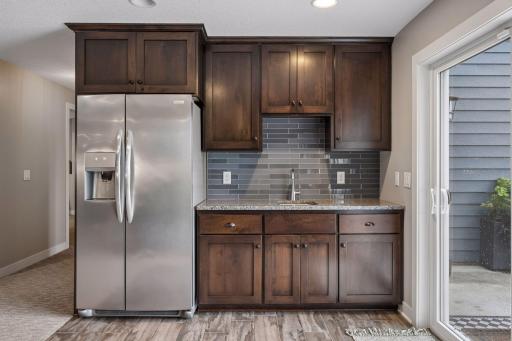 Wet Bar with full sized refrigerator