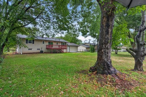 406 Centennial Drive, Roseville, MN 55113