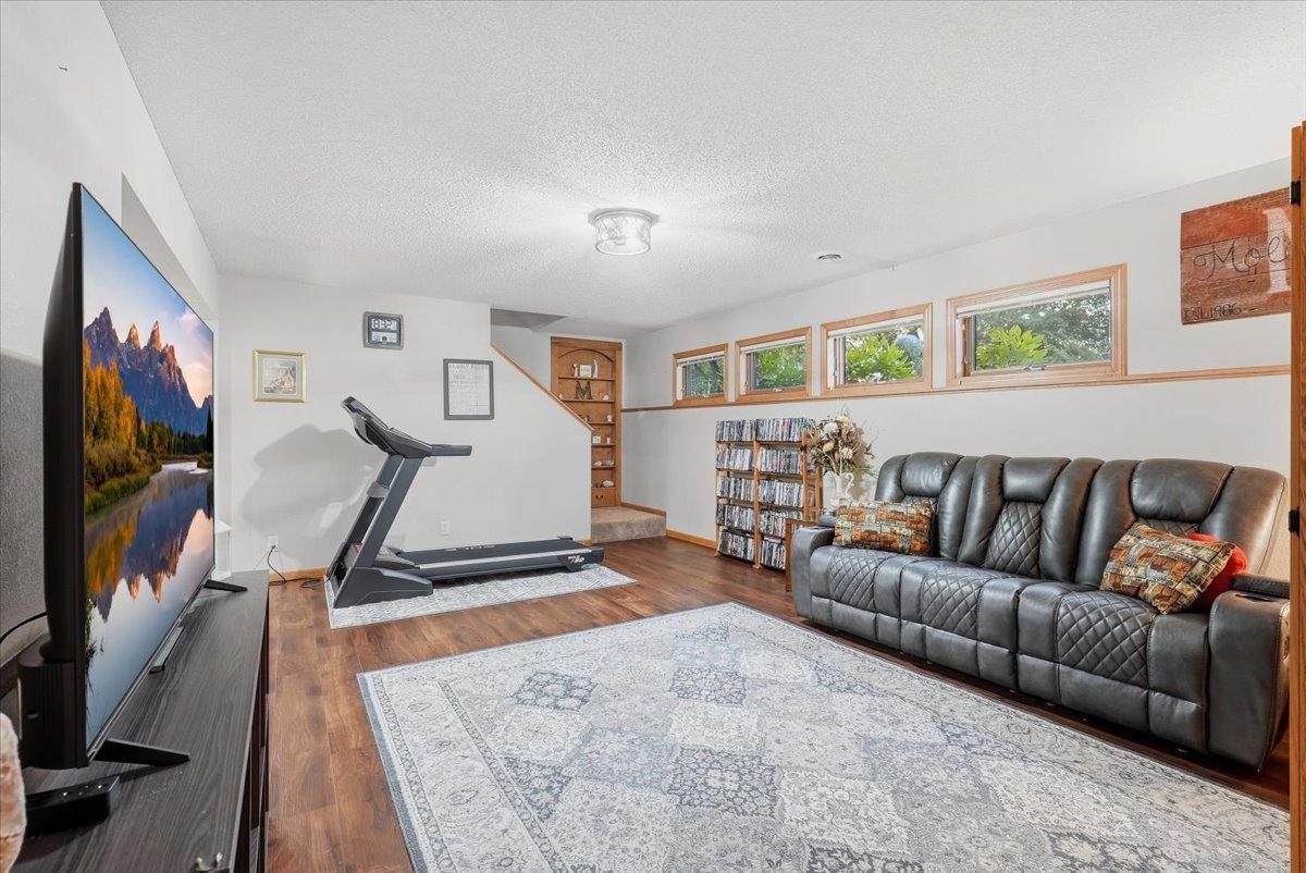 25-Lower Living Room.jpg