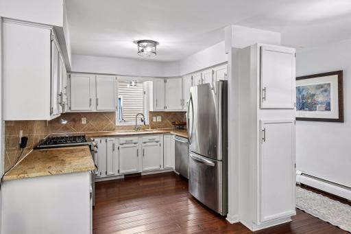 1620 Shadywood Road, Wayzata, MN 55391