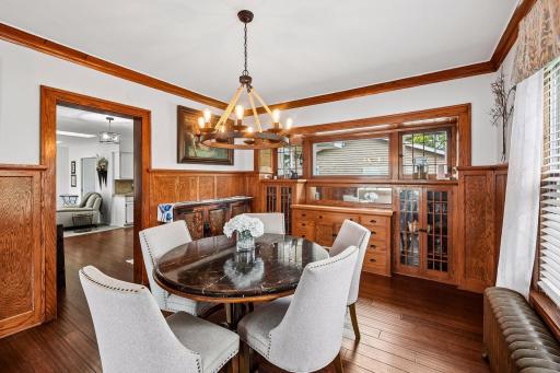 1620 Shadywood Road, Wayzata, MN 55391