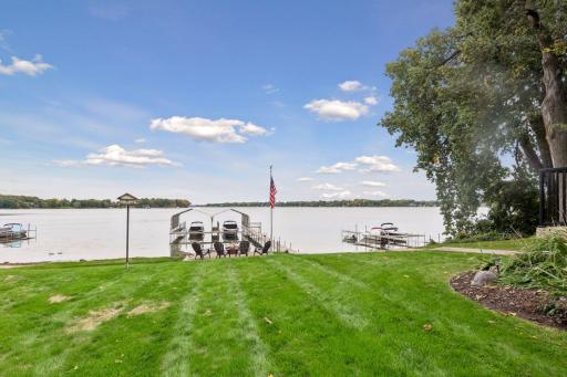 1620 Shadywood Road, Wayzata, MN 55391