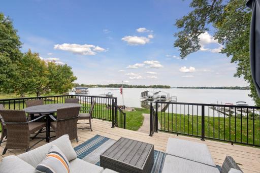 1620 Shadywood Road, Wayzata, MN 55391