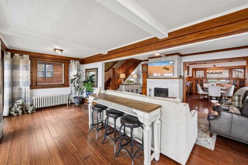 1620 Shadywood Road, Wayzata, MN 55391