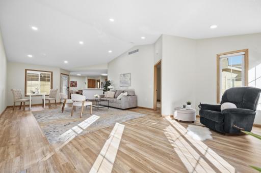 9412 Eagle Court, Monticello, MN 55362