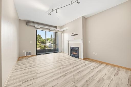 4525 Park Commons Drive, 216, Saint Louis Park, MN 55416