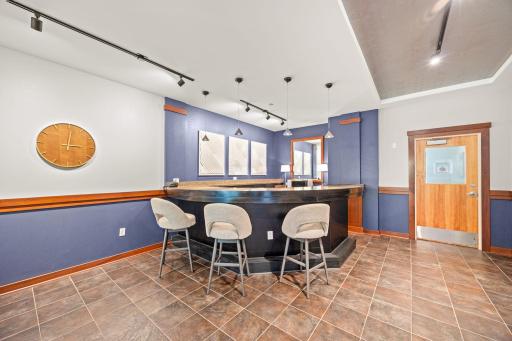 4525 Park Commons Drive, 216, Saint Louis Park, MN 55416