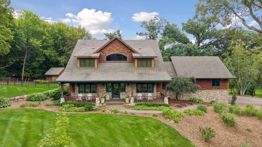 Incredible setting, secluded acreage with an exceptional outbuilding. A private countryside estate in a convenient location, just 15 minutes to Plymouth.