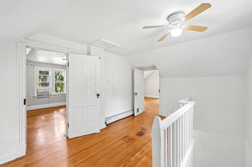 20-web-or-mls-Saint Croix Trl-S2807-030.jpg