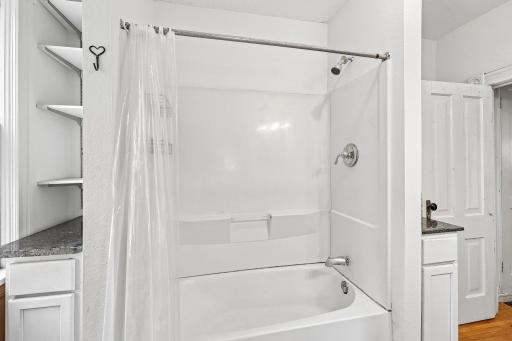 19-web-or-mls-Saint Croix Trl-S2807-029.jpg