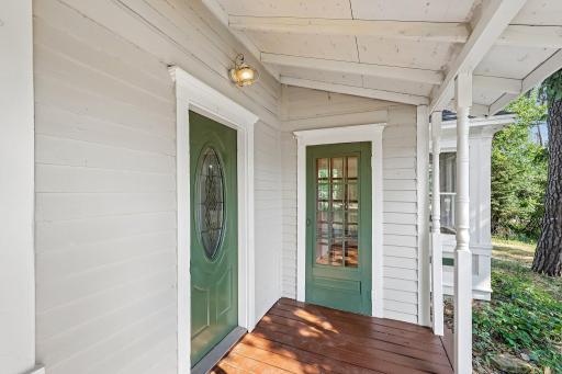 5-web-or-mls-Saint Croix Trl-S2807-014.jpg