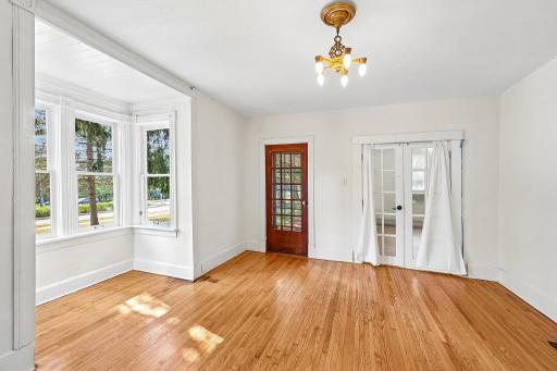 23-web-or-mls-Saint Croix Trl-S2807-036.jpg
