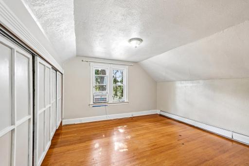26-web-or-mls-Saint Croix Trl-S2807-040.jpg