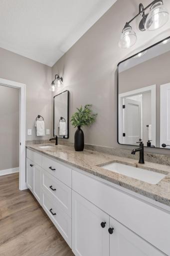 4707 Ogden Trail Lane N, Stillwater, MN 55082
