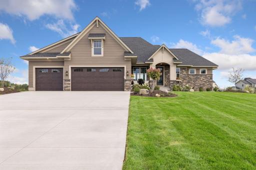 Beautiful Custom Derrick Built home in Hills of Spring Creek