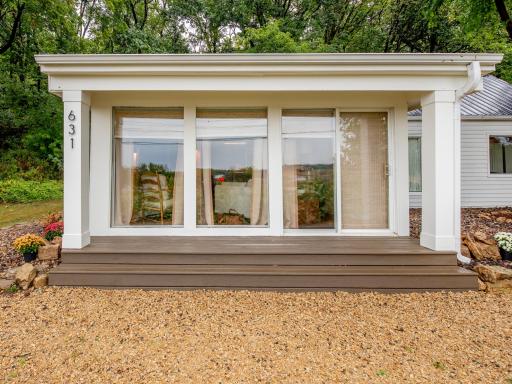 631 Front Street, Hudson, WI 54016