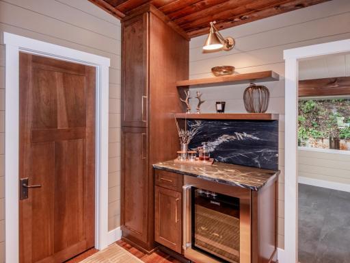 631 Front Street, Hudson, WI 54016