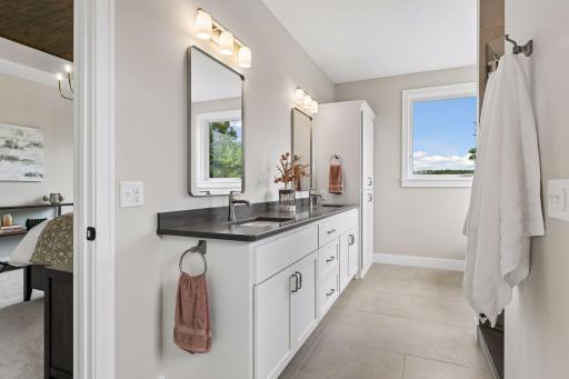 1053 Hart Lake Avenue, New Richmond, WI 54017