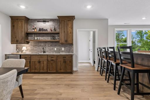 1053 Hart Lake Avenue, New Richmond, WI 54017