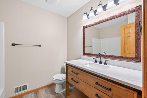 23_21340_Van_Buren23_mls.jpg