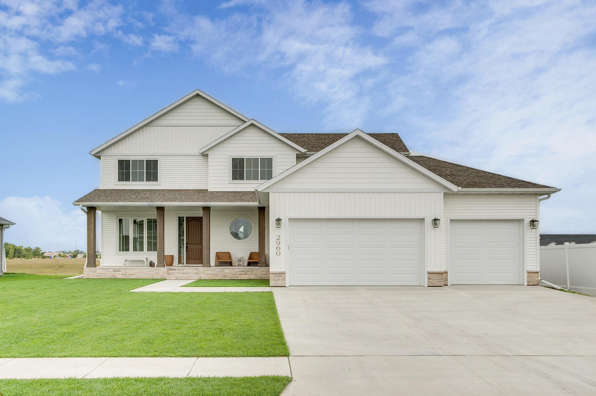 Front Exterior Lawn is AI generated.