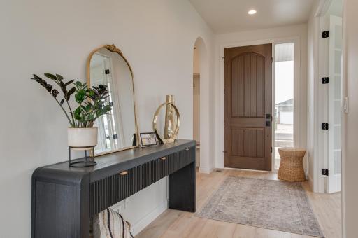 2960 Prairie Farms Circle S, Fargo, ND 58104