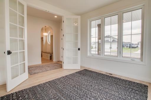 2960 Prairie Farms Circle S, Fargo, ND 58104