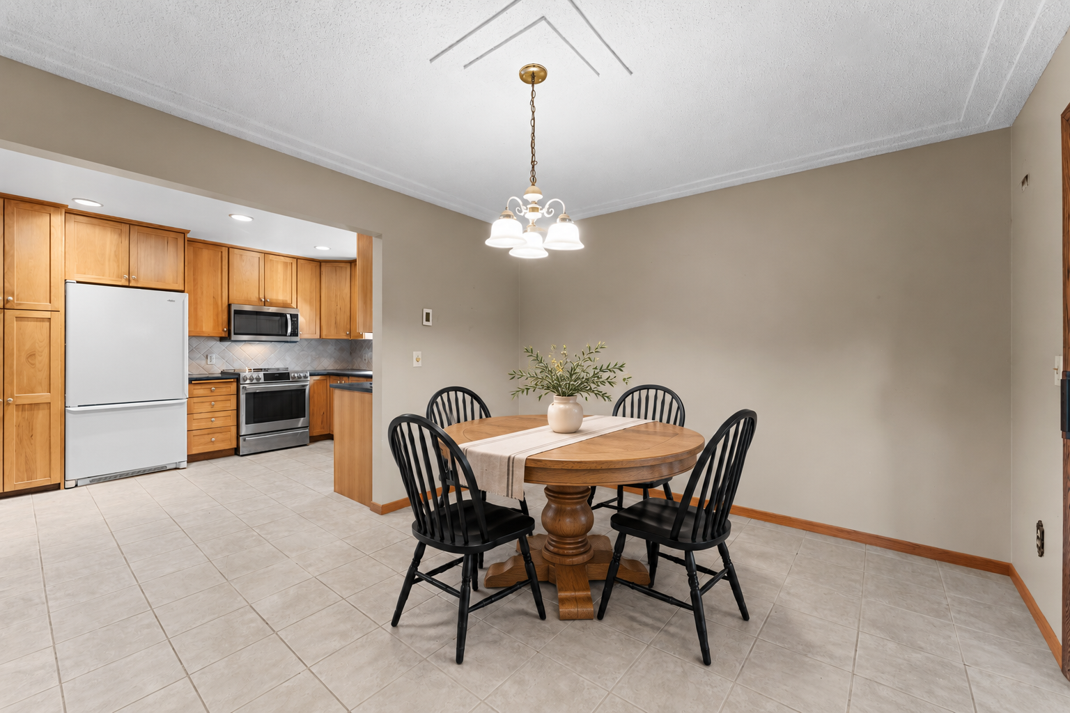 Dining Room Virtually Staged for Inspiration