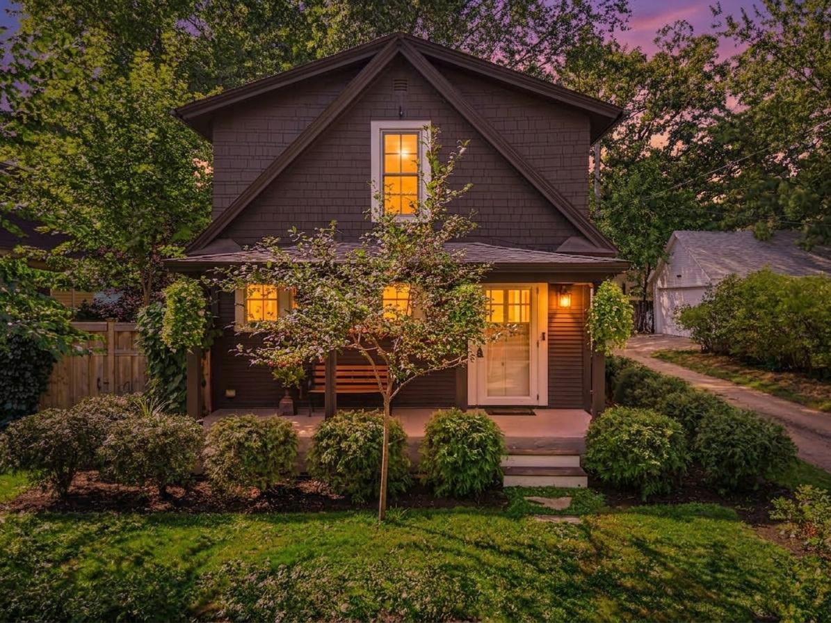 Property photo for 831 Fairview Avenue N, Saint Paul, MN 55104