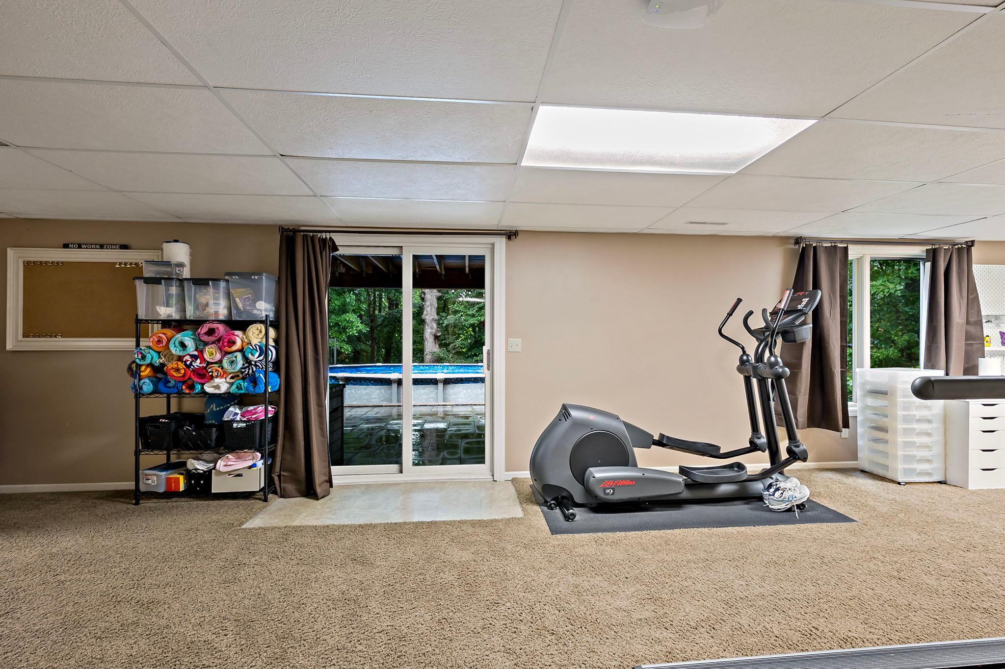 66-web-or-mls-112122 Haering Ln Chaska_0069.jpg