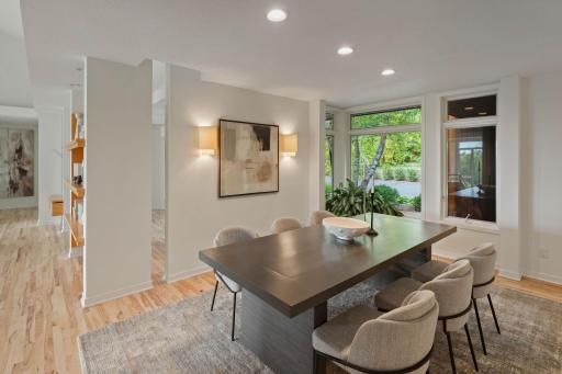 Formal Dining large glass and flows for entertaining