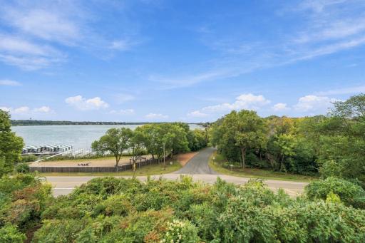 3143 Lafayette Ridge Road, Minnetonka Beach, MN 55391